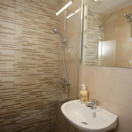Navas Gam Apartament *